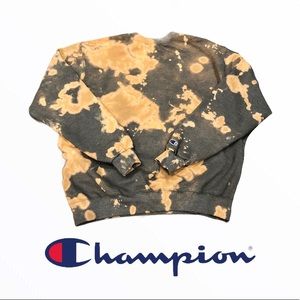 Custom Champion Crewneck 🔥
